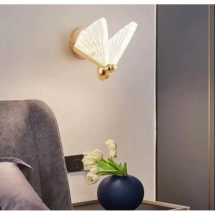 Arandela Borboleta Dourada Led Branco Quente Lavabo Sala Bivolt 110/200v
